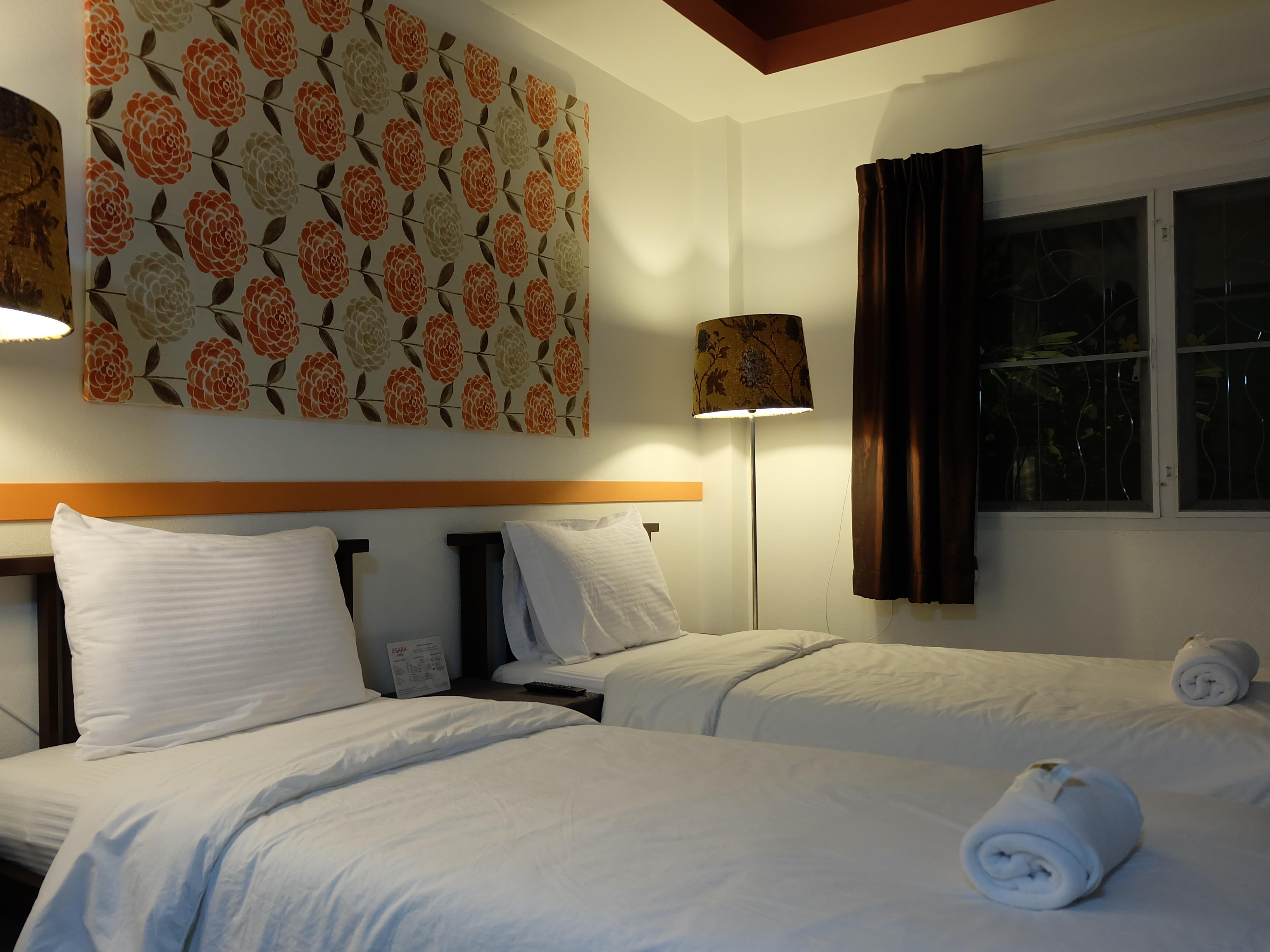 Hotel Issara House Bangkok Esterno foto
